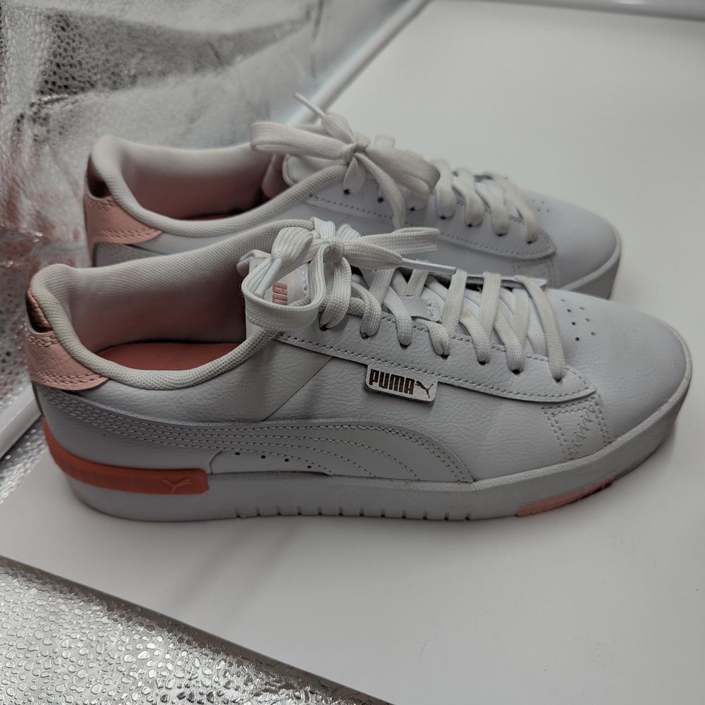 SOLD Puma White and Pink Sneakers